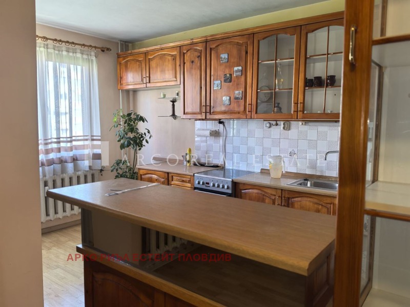 Под наем 3-СТАЕН, град Пловдив, Тракия • 690 € • 86074401 1 — Holmes.bg Под наем 3-СТАЕН, град Пловдив, Тракия • 690 € • 86074401 1