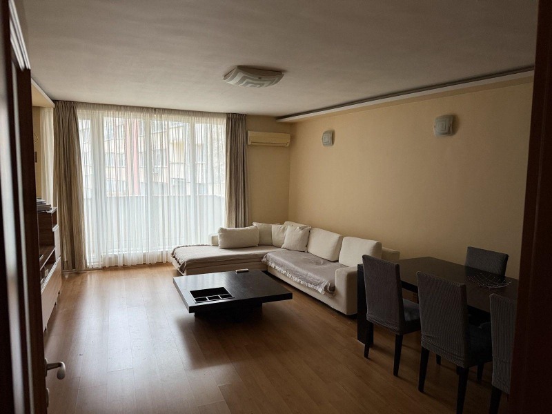 Под наем 3-СТАЕН, град София, Белите брези • 800 € • 54895046 1 — Holmes.bg Под наем 3-СТАЕН, град София, Белите брези • 800 € • 54895046 1