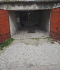 Под наем ГАРАЖ, ПАРКОМЯСТО, град Плевен, Широк център • 120 € / 234.70 лв. • 28474368 2 — Holmes.bg Под наем ГАРАЖ, ПАРКОМЯСТО, град Плевен, Широк център • 120 € / 234.70 лв. • 28474368 2