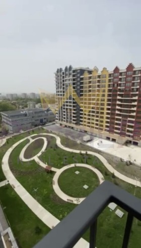 Тристайни апартаменти под наем в град Варна, Победа - изображение 1 