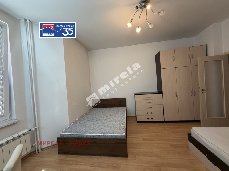 Под наем 3-СТАЕН, град София, Яворов • 900 € • 20318396 1 — Holmes.bg Под наем 3-СТАЕН, град София, Яворов • 900 € • 20318396 1