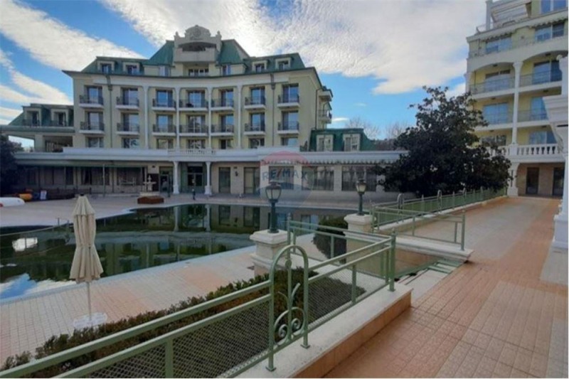 Под наем 2-СТАЕН, град Варна, к.к. Св.Св. Константин и Елена • 800 лв. / 409.03 € • 16769084 1 — Holmes.bg Под наем 2-СТАЕН, град Варна, к.к. Св.Св. Константин и Елена • 800 лв. / 409.03 € • 16769084 1