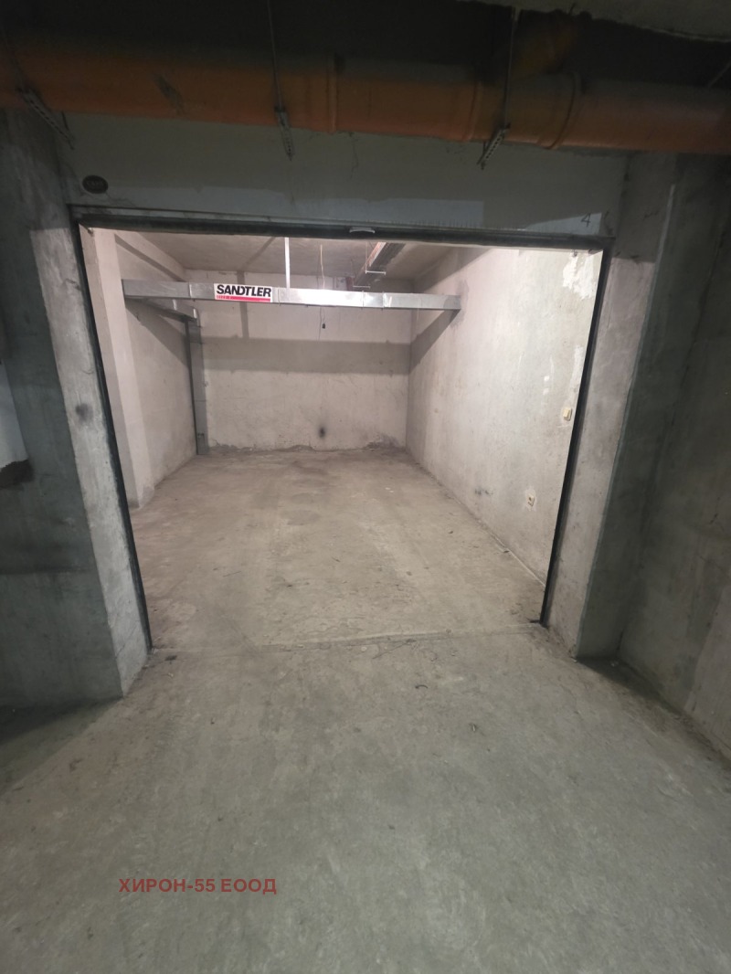 Под наем ГАРАЖ, ПАРКОМЯСТО, град София, Изток • 180 € / 352.05 лв. • 28331247 1 — Holmes.bg Под наем ГАРАЖ, ПАРКОМЯСТО, град София, Изток • 180 € / 352.05 лв. • 28331247 1