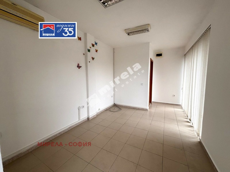 Под наем ОФИС, град София, Люлин 8 • 300 € / 586.75 лв. • 41145134 1 — Holmes.bg Под наем ОФИС, град София, Люлин 8 • 300 € / 586.75 лв. • 41145134 1