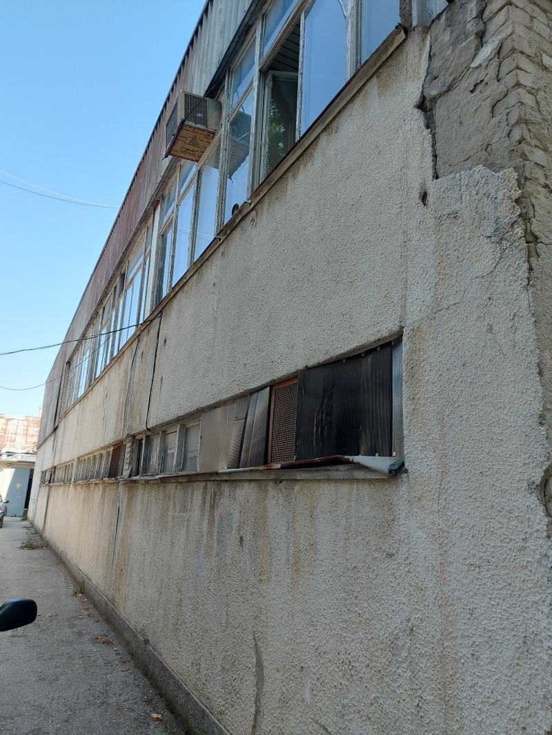 Дава под наем  Пром. помещение град Пловдив , Индустриална зона - Север , 2000 кв.м | 62578072 - изображение [5]
