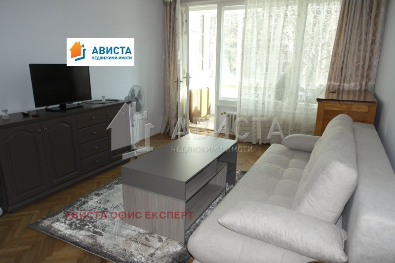 Под наем 2-СТАЕН, град София, Изток • 700 € / 1369.08 лв. • 27773089 1 — Holmes.bg Под наем 2-СТАЕН, град София, Изток • 700 € / 1369.08 лв. • 27773089 1