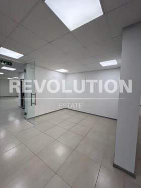 Обява Дава под наем ОФИС,град Варна, Трошево