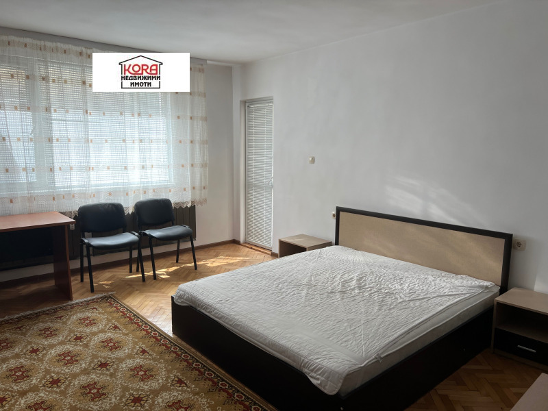 Под наем 2-СТАЕН, град Плевен, Широк център • 400 € / 782.33 лв. • 23997725 1 — Holmes.bg Под наем 2-СТАЕН, град Плевен, Широк център • 400 € / 782.33 лв. • 23997725 1