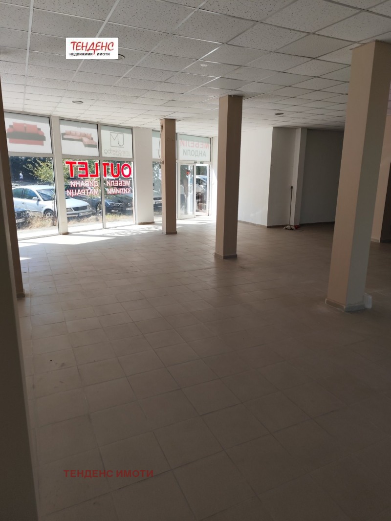 Под наем МАГАЗИН, град Кърджали, Възрожденци • 500 € • 69206165 1 — Holmes.bg Под наем МАГАЗИН, град Кърджали, Възрожденци • 500 € • 69206165 1