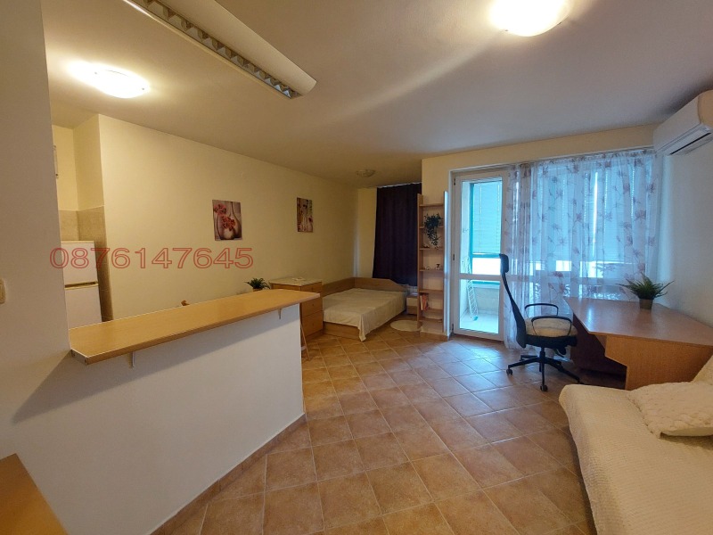 Под наем 1-СТАЕН, град София, Дианабад • 450 € / 880.12 лв. • 57854171 1 — Holmes.bg Под наем 1-СТАЕН, град София, Дианабад • 450 € / 880.12 лв. • 57854171 1