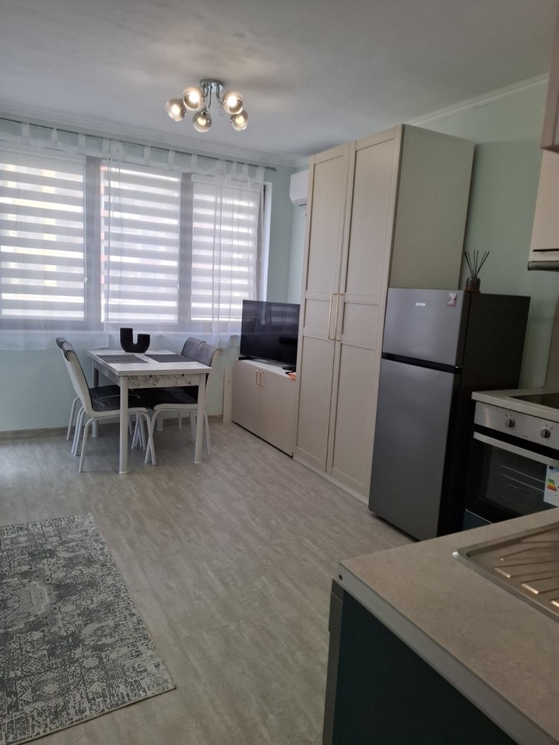 Под наем 1-СТАЕН, град Варна, Победа • 650 лв. / 332.34 € • 97947575 1 — Holmes.bg Под наем 1-СТАЕН, град Варна, Победа • 650 лв. / 332.34 € • 97947575 1