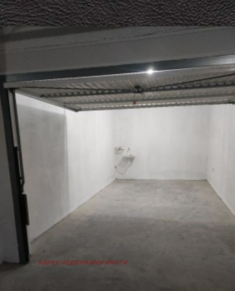 Под наем ГАРАЖ, ПАРКОМЯСТО, град Стара Загора, Железник - изток • 130 € • 28291901 1 — Holmes.bg Под наем ГАРАЖ, ПАРКОМЯСТО, град Стара Загора, Железник - изток • 130 € • 28291901 1
