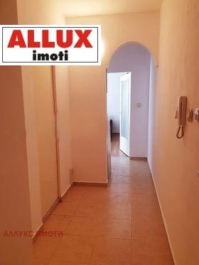 Дава под наем 1-СТАЕН, гр. Русе, Възраждане, снимка 11 — Bazar.bg Дава под наем 1-СТАЕН, гр. Русе, Възраждане, снимка 11