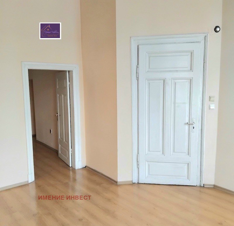 Под наем ОФИС, град Варна, Център • 350 € / 684.54 лв. • 70588748 1 — Holmes.bg Под наем ОФИС, град Варна, Център • 350 € / 684.54 лв. • 70588748 1