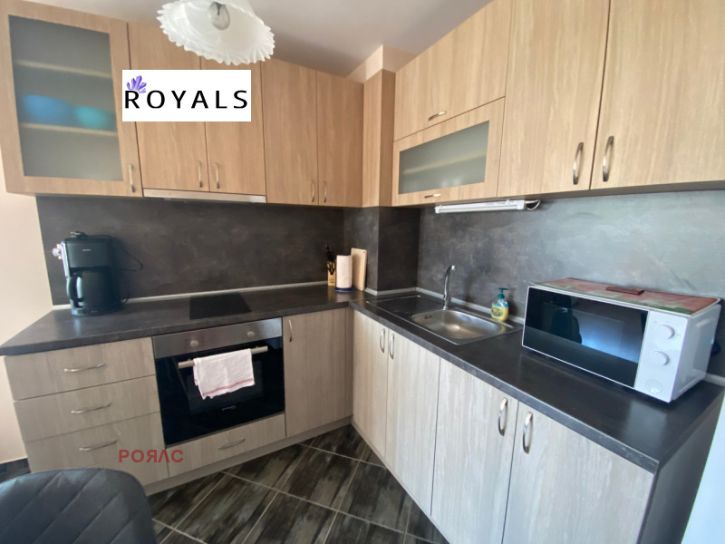 Под наем 2-СТАЕН, град Варна, Гръцка махала • 450 € / 880.12 лв. • 96159721 1 — Holmes.bg Под наем 2-СТАЕН, град Варна, Гръцка махала • 450 € / 880.12 лв. • 96159721 1