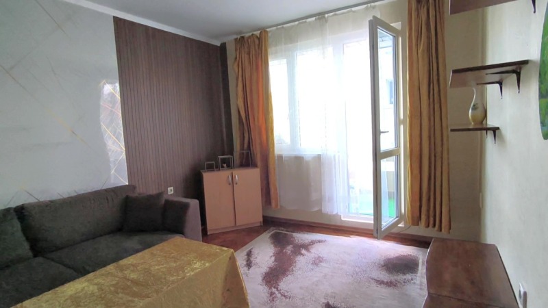 Под наем 2-СТАЕН, град Русе, Център • 310 € / 606.31 лв. • 31612787 1 — Holmes.bg Под наем 2-СТАЕН, град Русе, Център • 310 € / 606.31 лв. • 31612787 1