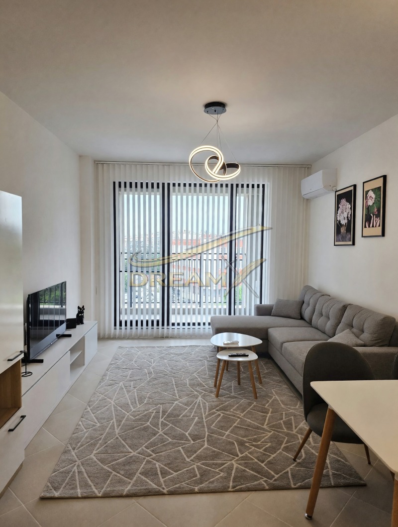 Под наем 2-СТАЕН, град Пловдив, Тракия • 540 € / 1056.15 лв. • 95129175 1 — Holmes.bg Под наем 2-СТАЕН, град Пловдив, Тракия • 540 € / 1056.15 лв. • 95129175 1