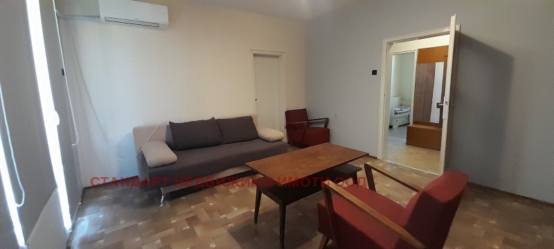 Под наем 2-СТАЕН, град Пловдив, Въстанически • 370 € • 16191455 1 — Holmes.bg Под наем 2-СТАЕН, град Пловдив, Въстанически • 370 € • 16191455 1