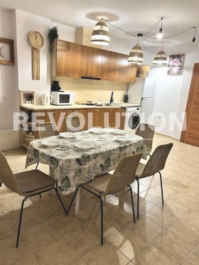 Обява Дава под наем 3-СТАЕН,град Варна, м-т Ален мак