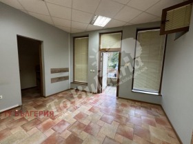 ОФИС, 30 m2 - Holmes.bg ОФИС, 30 m2