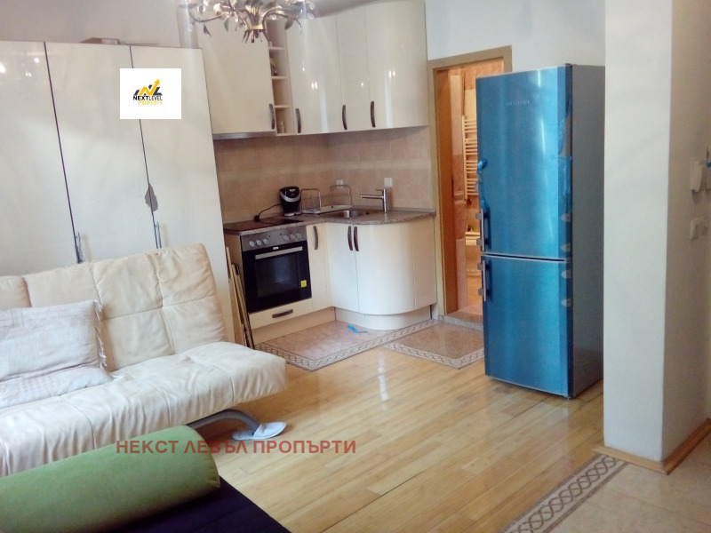 Под наем 1-СТАЕН, град София, Център • 550 € • 39457300 1 — Holmes.bg Под наем 1-СТАЕН, град София, Център • 550 € • 39457300 1