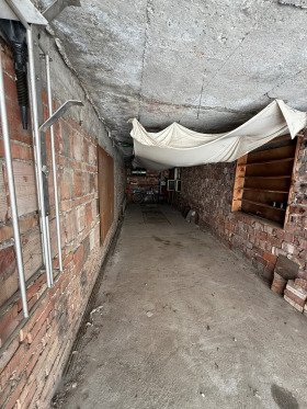 ГАРАЖ, ПАРКОМЯСТО, 40 m2 - Holmes.bg ГАРАЖ, ПАРКОМЯСТО, 40 m2