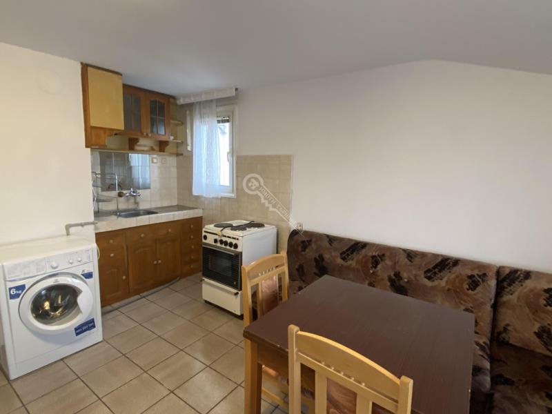 Под наем 2-СТАЕН, град Велико Търново, Зона Б • 250 € • 73267898 1 — Holmes.bg Под наем 2-СТАЕН, град Велико Търново, Зона Б • 250 € • 73267898 1