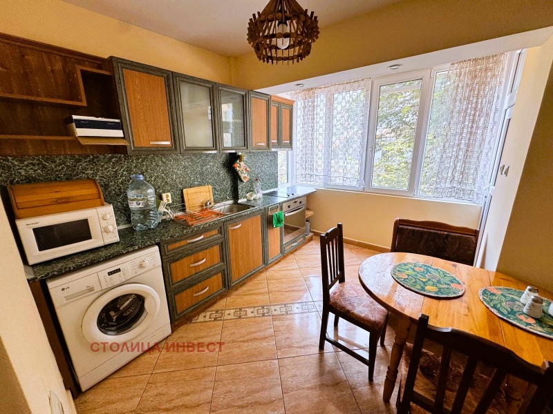 Под наем 3-СТАЕН, град Русе, Център • 420 € • 41014717 1 — Holmes.bg Под наем 3-СТАЕН, град Русе, Център • 420 € • 41014717 1