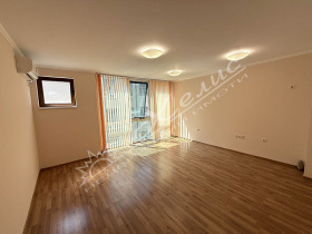 ОФИС, 42 m2 - Holmes.bg ОФИС, 42 m2