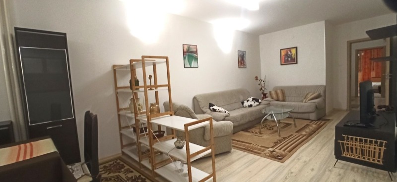 Под наем 2-СТАЕН, град Пловдив, Каменица 1 • 500 € / 977.91 лв. • 54308290 1 — Holmes.bg Под наем 2-СТАЕН, град Пловдив, Каменица 1 • 500 € / 977.91 лв. • 54308290 1