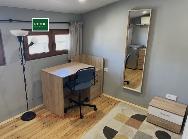 Дава под наем 1-СТАЕНград София, Докторски паметник Дава под наем 1-СТАЕНград София, Докторски паметник