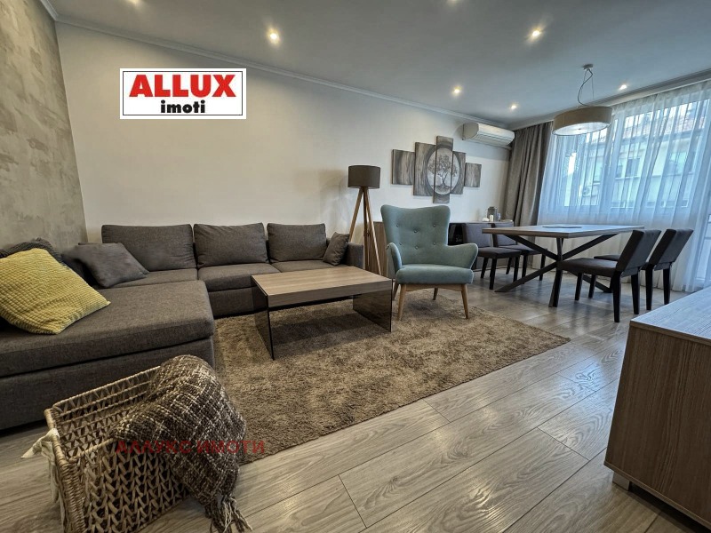 Под наем 3-СТАЕН, град Русе, Център • 613 € / 1198.92 лв. • 10378714 1 — Holmes.bg Под наем 3-СТАЕН, град Русе, Център • 613 € / 1198.92 лв. • 10378714 1