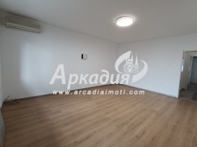 ОФИС, 100 m2 - Holmes.bg ОФИС, 100 m2