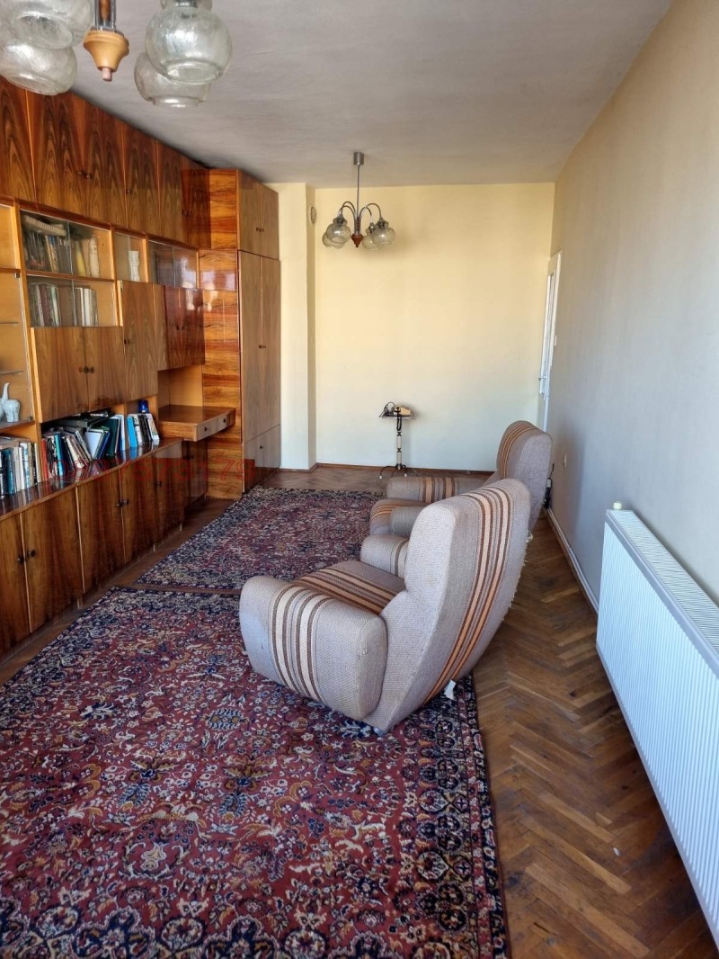 Под наем 3-СТАЕН, град Силистра, Център • 375 € • 90887996 1 — Holmes.bg Под наем 3-СТАЕН, град Силистра, Център • 375 € • 90887996 1