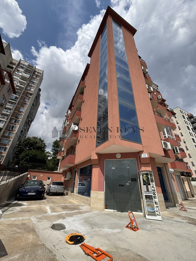 Под наем МАГАЗИН, град Варна, Възраждане 2 • 1000 € / 1955.83 лв. • 90405073 1 — Holmes.bg Под наем МАГАЗИН, град Варна, Възраждане 2 • 1000 € / 1955.83 лв. • 90405073 1