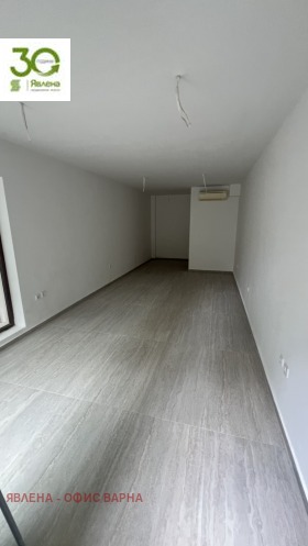 ОФИС, 35 m2 - Holmes.bg ОФИС, 35 m2