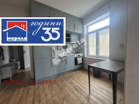 Дава под наем 4-стаен, град Варна