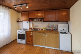 Обява Дава под наем ЕТАЖ ОТ КЪЩА,град София, с. Панчарево