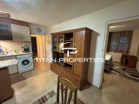 Обява Дава под наем 3-СТАЕН,град Варна, Цветен квартал