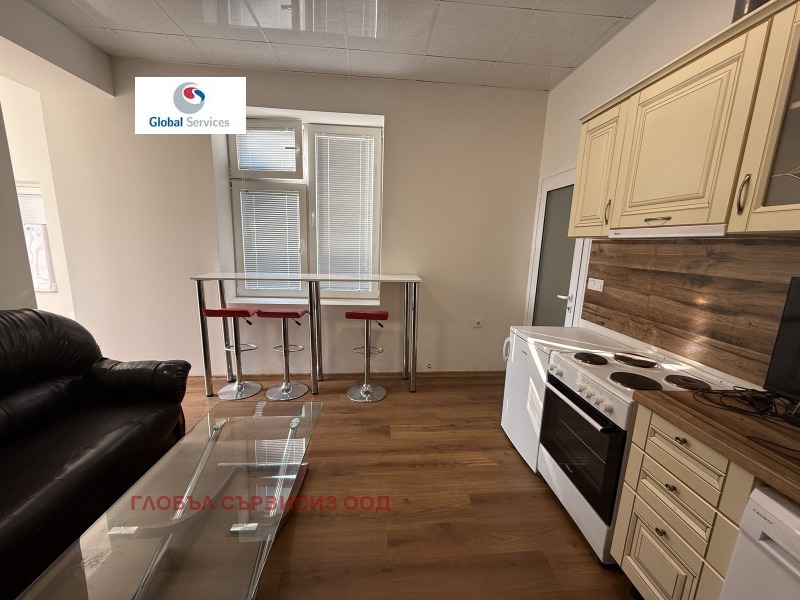Под наем 3-СТАЕН, град София, гр. Банкя • 600 € • 60468063 1 — Holmes.bg Под наем 3-СТАЕН, град София, гр. Банкя • 600 € • 60468063 1