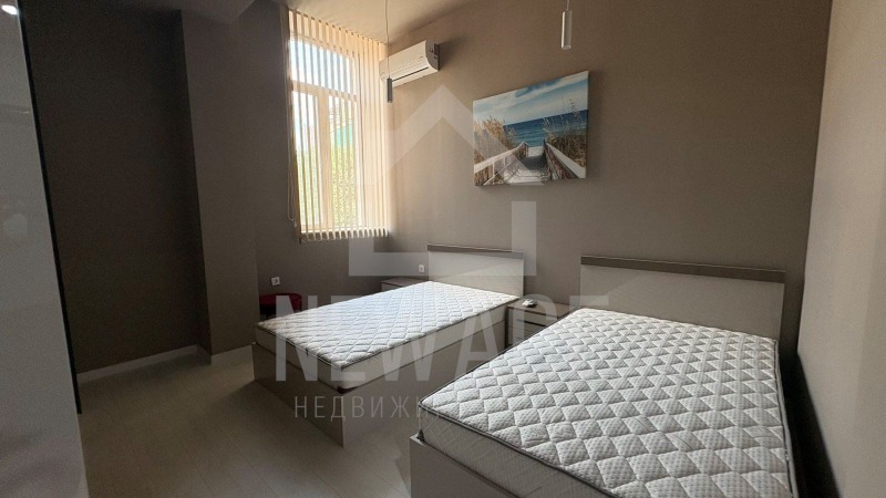 Под наем 3-СТАЕН, град Варна, ЖП Гара • 1200 € / 2347.00 лв. • 24174250 1 — Holmes.bg Под наем 3-СТАЕН, град Варна, ЖП Гара • 1200 € / 2347.00 лв. • 24174250 1