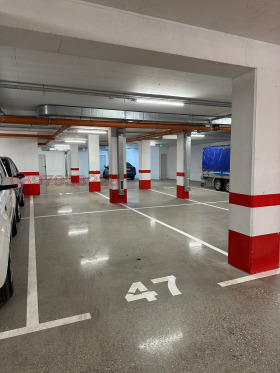 ГАРАЖ, ПАРКОМЯСТО, 12 m2 - Holmes.bg ГАРАЖ, ПАРКОМЯСТО, 12 m2