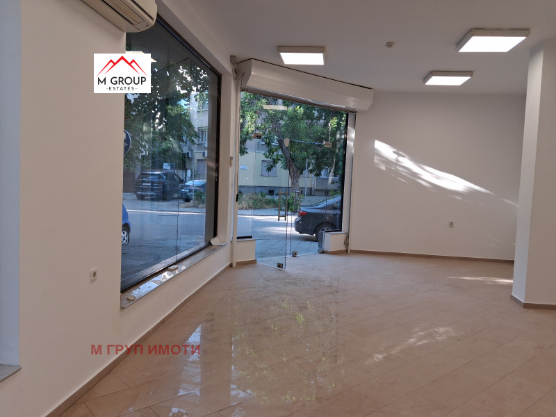 Под наем МАГАЗИН, град Пловдив, Кършияка • 650 € / 1271.29 лв. • 42216226 1 — Holmes.bg Под наем МАГАЗИН, град Пловдив, Кършияка • 650 € / 1271.29 лв. • 42216226 1