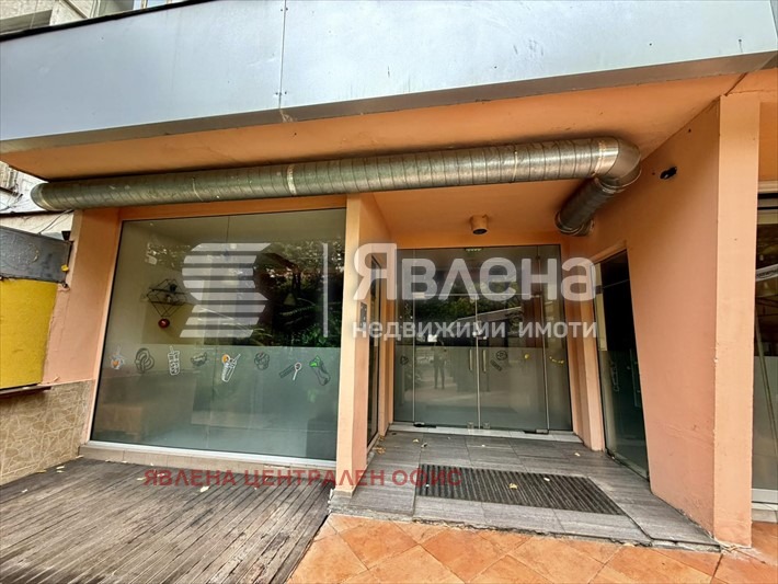 Под наем МАГАЗИН, град София, Банишора • 1250 € • 52915323 1 — Holmes.bg Под наем МАГАЗИН, град София, Банишора • 1250 € • 52915323 1