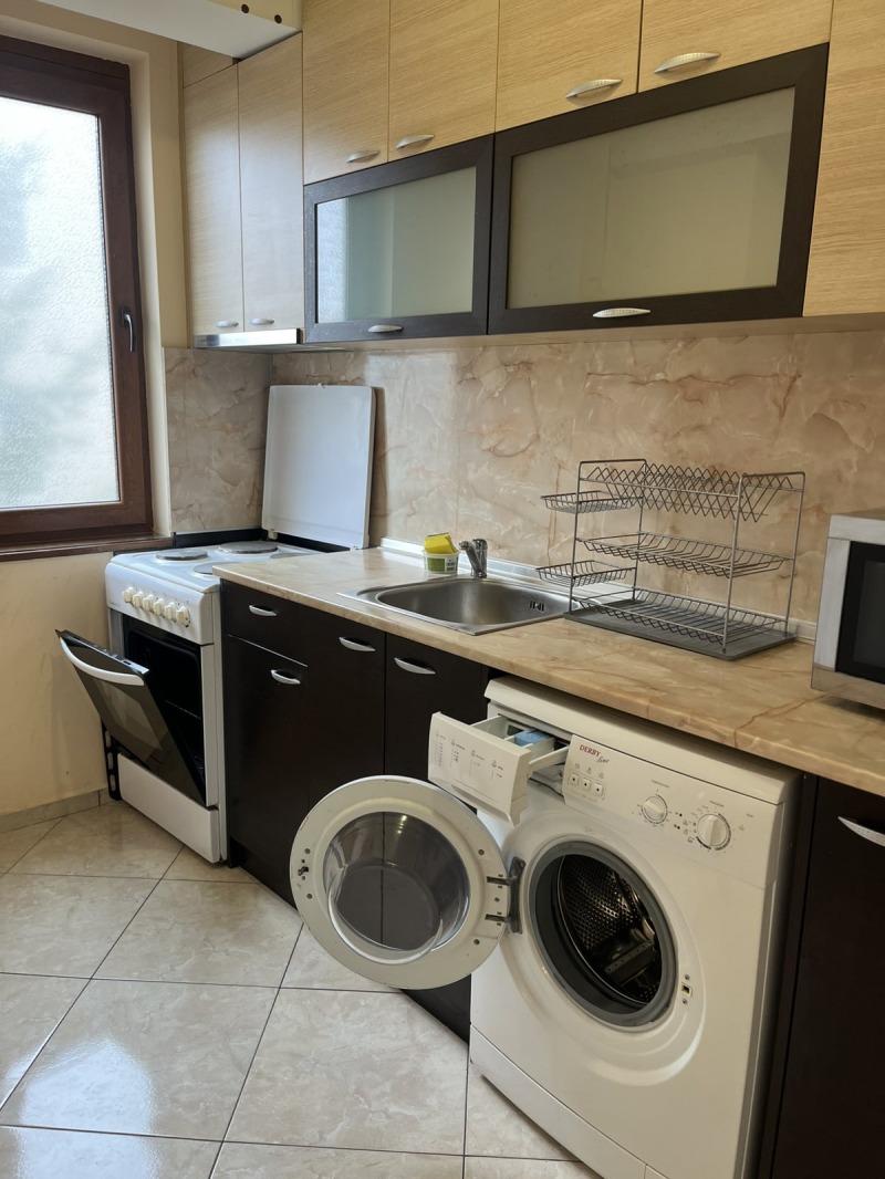 Под наем 3-СТАЕН, град Бургас, Възраждане • 430 € / 841.01 лв. • 87991595 1 — Holmes.bg Под наем 3-СТАЕН, град Бургас, Възраждане • 430 € / 841.01 лв. • 87991595 1