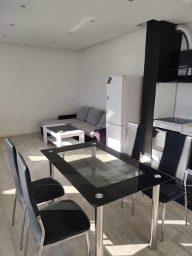 3-СТАЕН, 80 m2 - Holmes.bg 3-СТАЕН, 80 m2