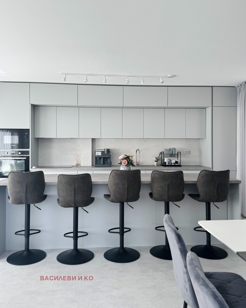 Под наем 4-СТАЕН, град София, Дървеница • 1350 € / 2640.37 лв. • 31476387 1 — Holmes.bg Под наем 4-СТАЕН, град София, Дървеница • 1350 € / 2640.37 лв. • 31476387 1