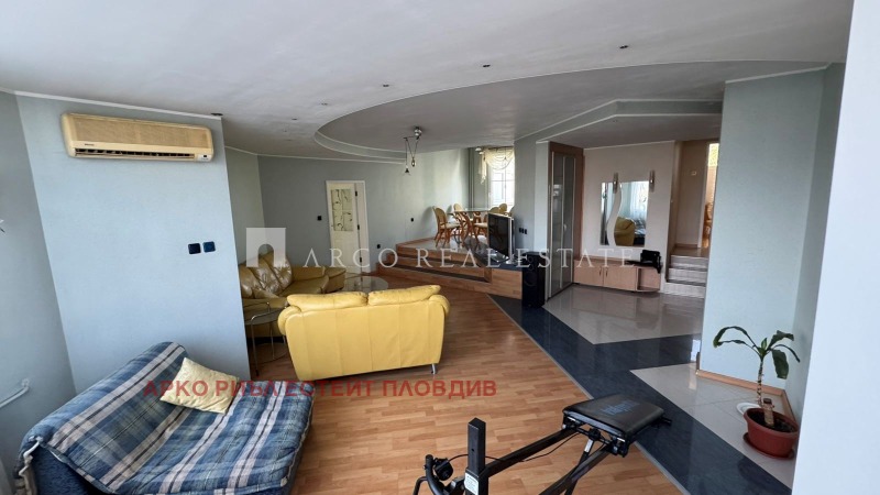 Под наем 3-СТАЕН, град Пловдив, Тракия • 650 € / 1271.29 лв. • 30372583 1 — Holmes.bg Под наем 3-СТАЕН, град Пловдив, Тракия • 650 € / 1271.29 лв. • 30372583 1