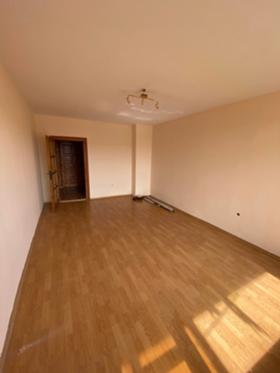 Продажба на двустайни апартаменти в област Добрич - изображение 1 