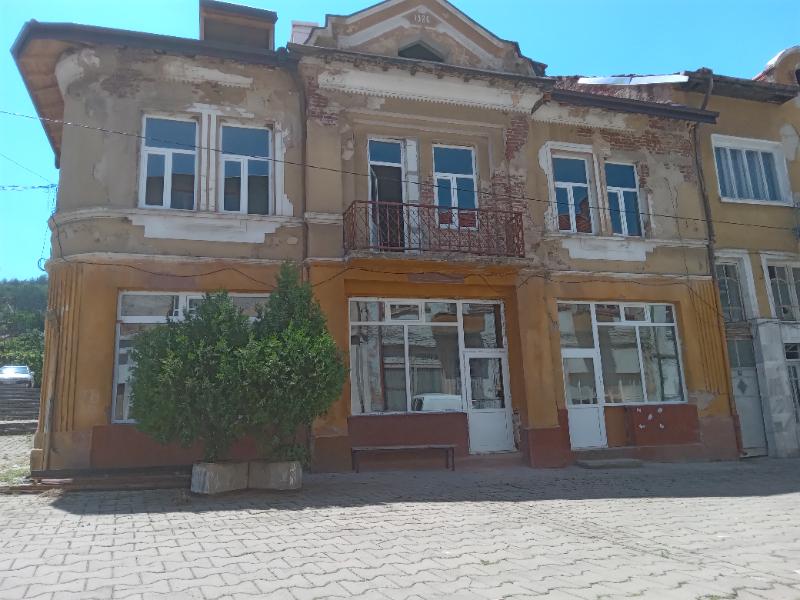 Продава  Къща област Кюстендил , гр. Бобошево , 580 кв.м | 92068596 - изображение [2]